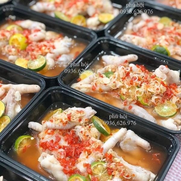 HỘP NHỰA ĐEN 750ml